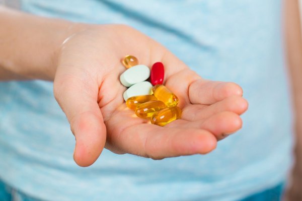 How much vitamin C do you need to fight against colds and daily stress? Expert tutors find the amount that suits you