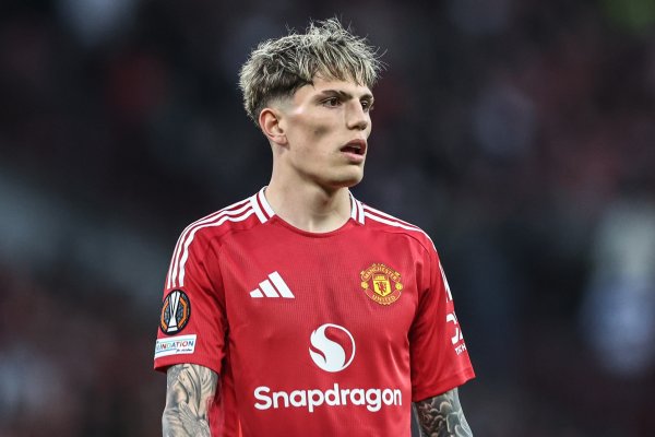 Once and for all? British media: Manchester United asked Chelsea whether they are still interested in Garnacho through intermediaries