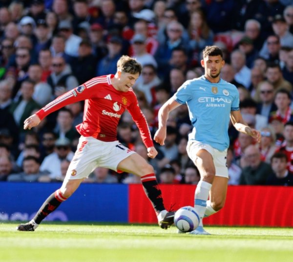 Mirror: Naples wants to sign Ghanacho 45 million pounds, but Manchester United is still negotiating and hope to reach an agreement