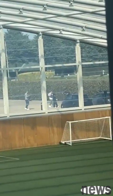 Transfer is imminent! Reporter: Kudus appears at Tottenham training ground