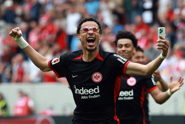 Reporter: I want to go to Liverpool more than Newcastle Ekitic, and the Reds are about to send a quote