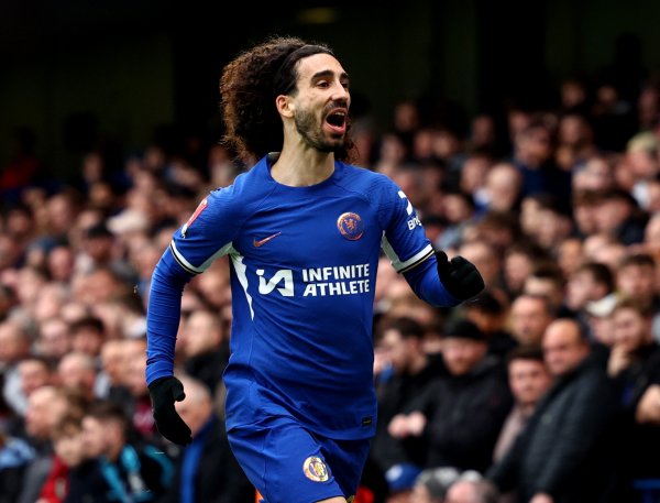New combination, Chelsea s first league platoon, Cucurella + Charoba + Tocin + Gusto defense line
