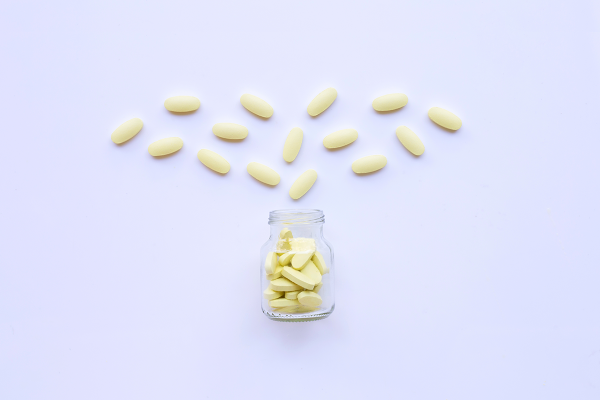 When should Vitamin D be eaten? How many times a day? Detailed answers from doctors