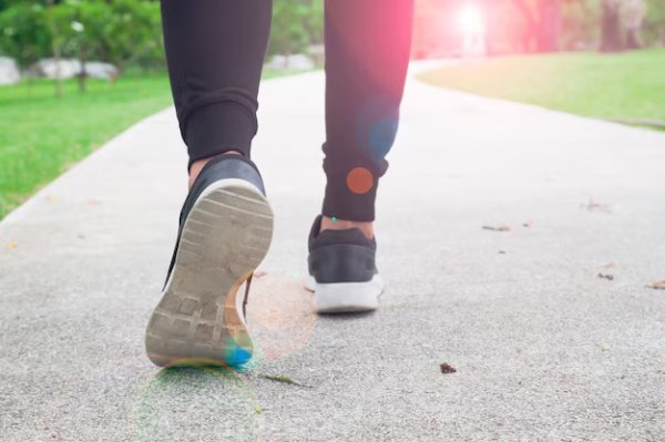 Is it boring to walk every day? Teaching 