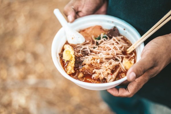 How to make noodles and eggs more nutritious? Nutritionists warn that 