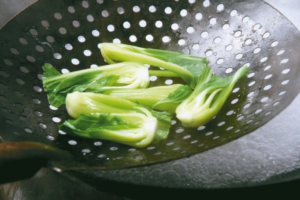 Blanching means boiling in water and boiling it? Essential tips before refrigerating vegetables. Correct blanching can also effectively kill bacteria