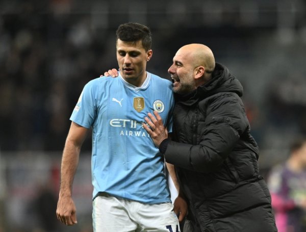 Retreat during the game! Rodri: Hamstrings feel a little bit but not a big problem. Fortunately, I have time to recover