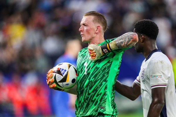Pickford: Gueye has apologized to the whole team and this great victory goes to everyone